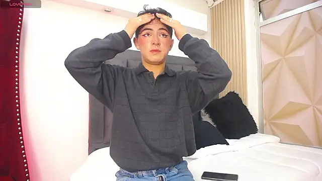 Snapshot of Cristopher_Wild chatting on March 2026 09:21:02 PM Cristopher Wild online show from March 2026 09:21:02 PM