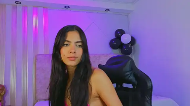 j belle  online show from March 2026 01:05:01 PM