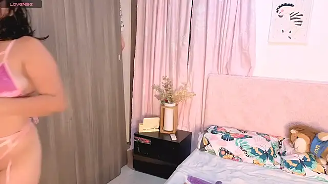 kronysmith30 online show from April 2026 06:22:01 AM