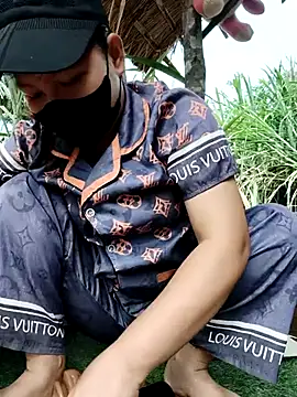 Tini-mimi online show from April 2026 01:31:02 AM