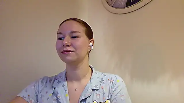 passionatefox online show from March 2026 02:11:02 PM