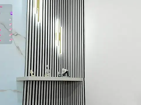 Gigi cutte  online show from March 2026 12:21:01 PM