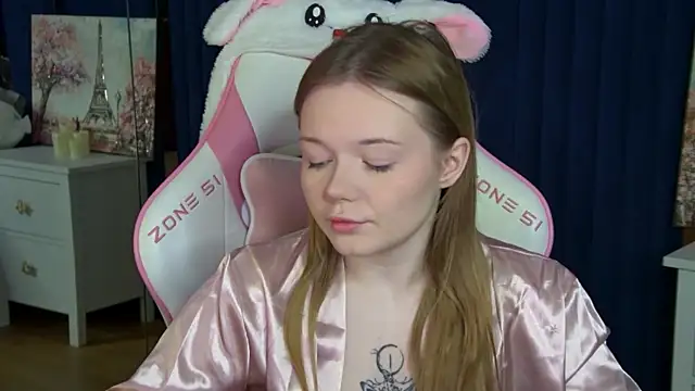 ElinaVale online show from April 2026 05:30:01 PM