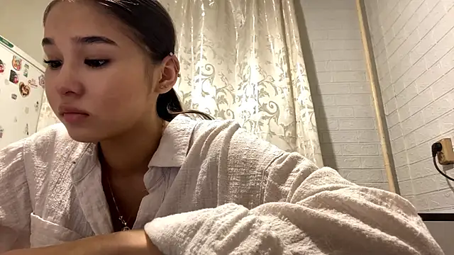 CatherineForbes online show from May 2026 02:35:02 PM