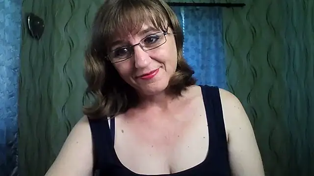 Snapshot of Alisaprice077 chatting on June 2026 06:38:02 AM Alisaprice077 online show from June 2026 06:38:02 AM