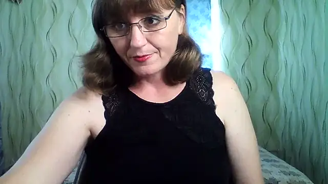 Snapshot of Alisaprice077 chatting on July 2026 02:45:01 PM Alisaprice077 online show from July 2026 02:45:01 PM