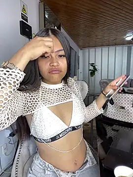 Cloe pink1 online show from March 2026 02:18:01 PM