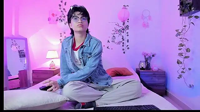 Kai blaz online show from March 2026 07:03:02 PM