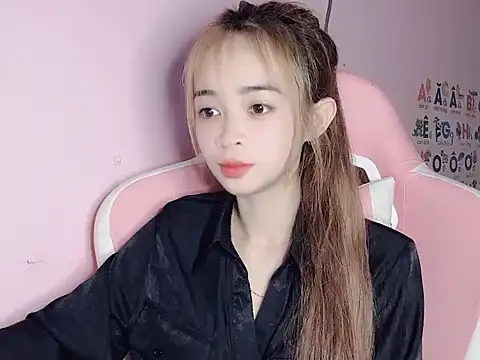 Odile068 online show from March 2026 03:45:01 PM