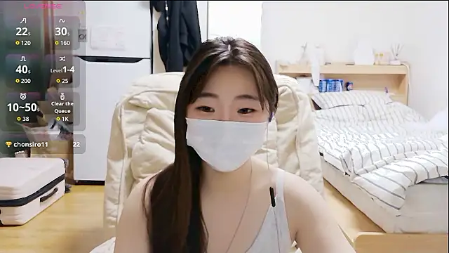 Snapshot of Berry_Chuu chatting on May 2026 09:23:01 PM Berry Chuu online show from May 2026 09:23:01 PM