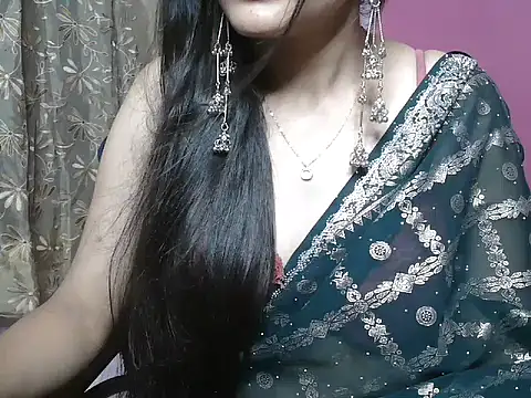 Sonam-kapur1 online show from May 2026 04:14:02 PM