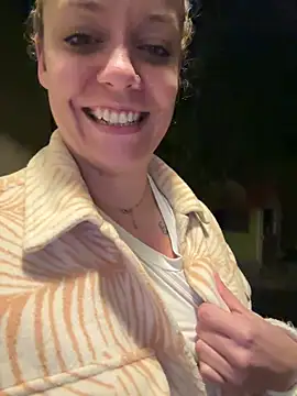 Nikkylapute online show from March 2026 10:37:01 PM