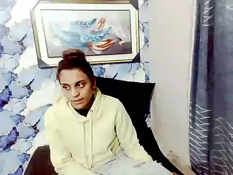 Snapshot of Luscious_Lexy chatting on June 2026 05:05:01 AM Luscious Lexy online show from June 2026 05:05:01 AM