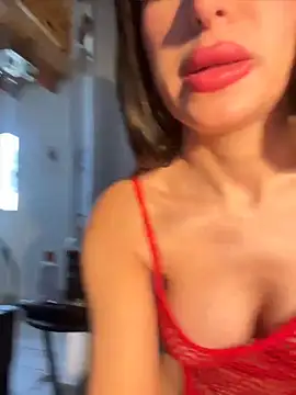 Snapshot of MiaFoxie_ chatting on July 2026 03:54:02 PM MiaFoxie online show from July 2026 03:54:02 PM