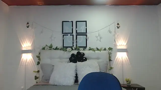 Sharon makelove online show from April 2026 01:17:02 PM