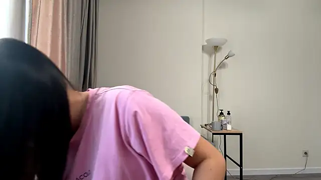 vixy moon online show from April 2026 03:28:02 PM