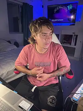 AngelLatinBoy online show from April 2026 02:49:01 AM