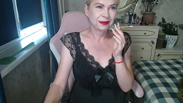 Snapshot of Sweet_Lena7 chatting on June 2026 11:46:02 AM Sweet Lena7 online show from June 2026 11:46:02 AM