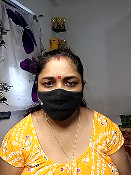 Snapshot of Tanvi_My_Girl chatting on May 2026 04:43:01 AM Tanvi My Girl online show from May 2026 04:43:01 AM