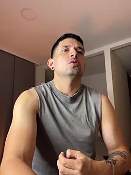 TroyeSavage online show from April 2026 10:09:02 AM