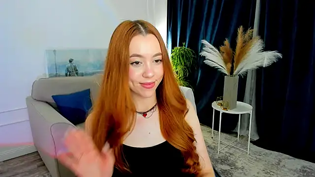 BloomAndFun online show from May 2026 07:32:01 PM