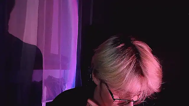 frill1 online show from March 2026 11:08:01 PM