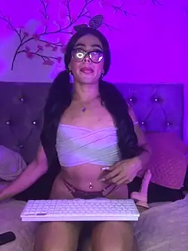 Kitty Cruz Love online show from March 2026 04:02:02 AM