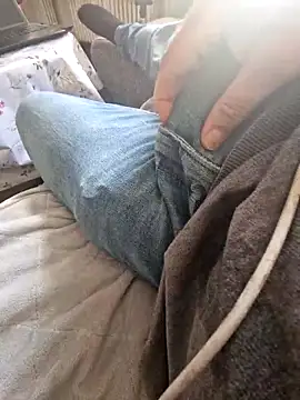 Activ1top online show from April 2026 02:03:02 PM