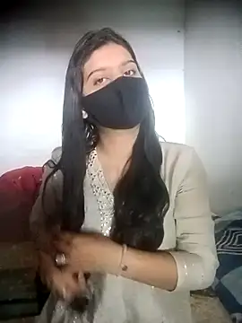 Snapshot of AishwaryaGujjar chatting on March 2026 04:05:01 AM AishwaryaGujjar online show from March 2026 04:05:01 AM