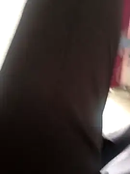 Snapshot of AishwaryaGujjar chatting on April 2026 05:19:02 AM AishwaryaGujjar online show from April 2026 05:19:02 AM