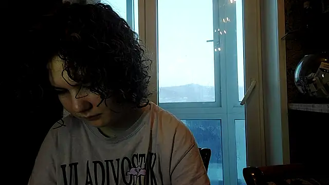 Snapshot of OlivaArashiro chatting on March 2026 09:32:02 PM OlivaArashiro online show from March 2026 09:32:02 PM