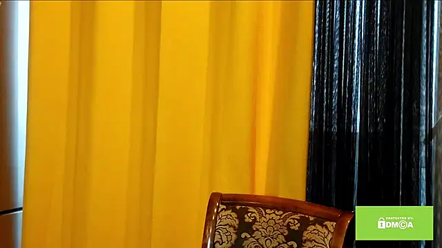 Snapshot of OlivaArashiro chatting on March 2026 09:31:02 PM OlivaArashiro online show from March 2026 09:31:02 PM