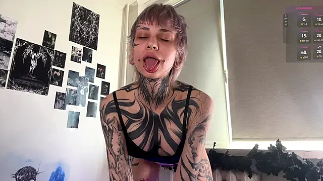 KizzieSherbert online show from June 2026 11:03:01 AM