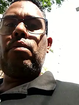 thonyj238 online show from March 2026 07:50:01 PM