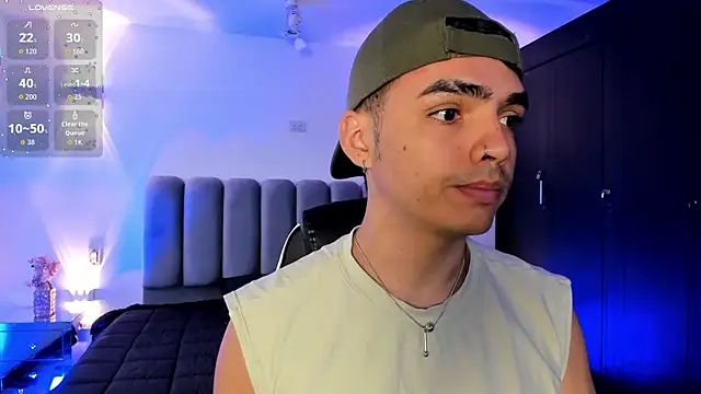 NicoKinggs  online show from March 2026 01:44:02 PM