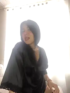 Camillemonroe  online show from May 2026 12:24:02 PM