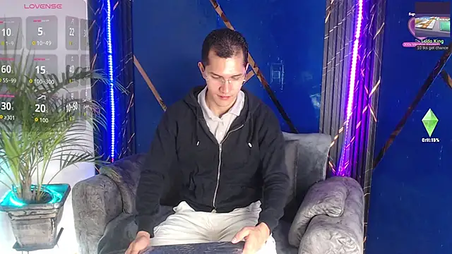 MilanDavid1 online show from April 2026 11:18:02 AM