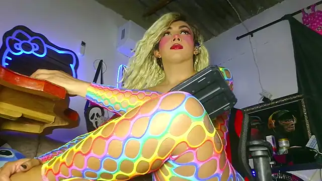 candy aass online show from May 2026 10:18:02 PM