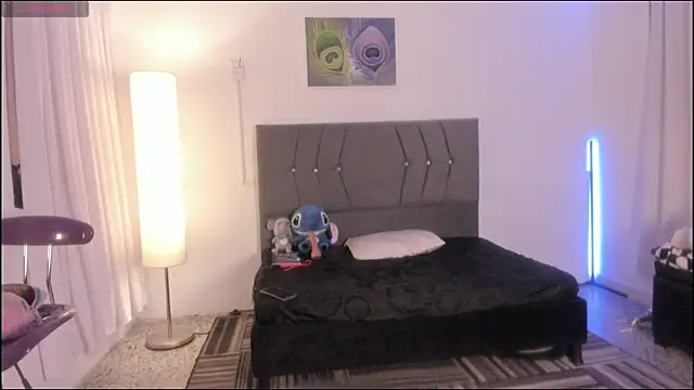 Alisson-Miller online show from April 2026 10:22:01 PM