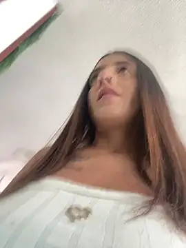 Snapshot of Electra_Pinkk chatting on June 2026 01:56:01 PM Electra Pinkk online show from June 2026 01:56:01 PM
