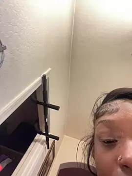 Snapshot of Sexyasscedes chatting on March 2026 10:04:02 PM Sexyasscedes online show from March 2026 10:04:02 PM