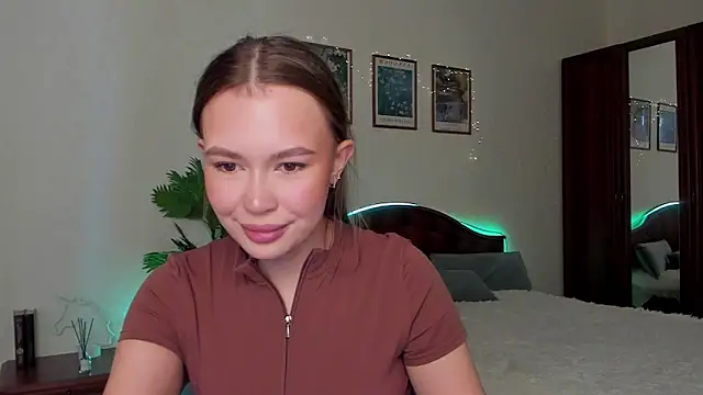 kittiangel00 online show from March 2026 12:19:02 PM