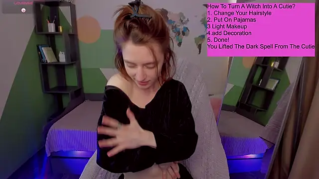 Pretty Victoria online show from April 2026 11:20:01 AM