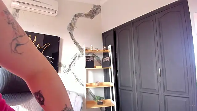 AphroditeSweett online show from March 2026 08:56:02 PM