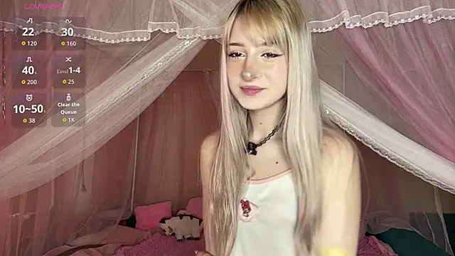OnlyEva1 online show from May 2026 08:19:01 AM