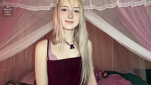 OnlyEva1 online show from May 2026 08:41:01 AM