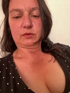 MirkaMag online show from April 2026 12:38:01 PM