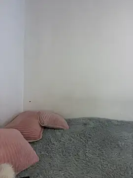 sylphiee  online show from March 2026 03:13:01 AM