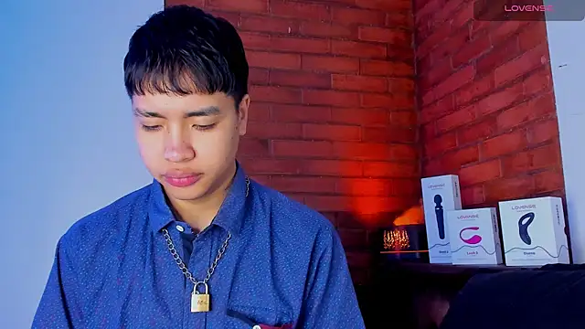 Lee Colee online show from April 2026 12:16:02 PM