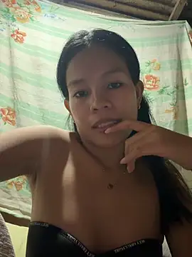 Snapshot of chinny1112 chatting on May 2026 02:35:01 PM chinny1112 online show from May 2026 02:35:01 PM
